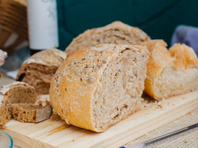 Préparer un Pain Sans Gluten Riche en Protéines